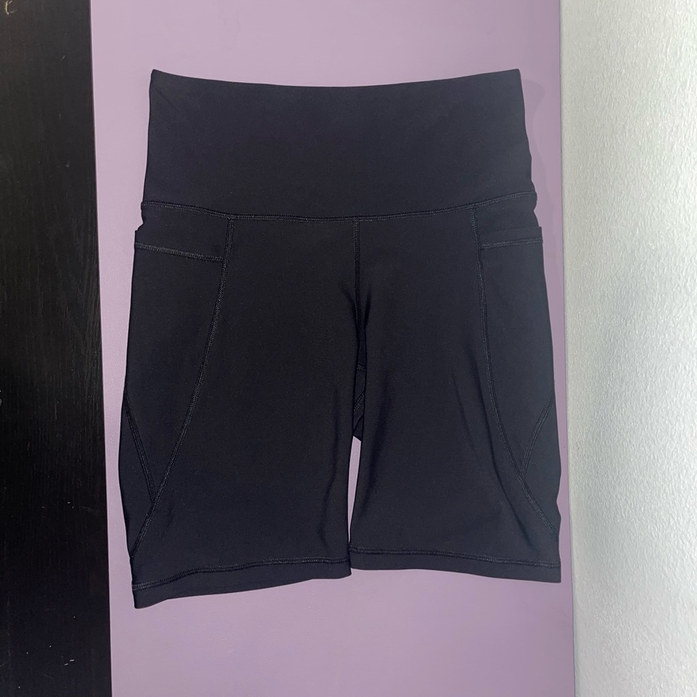 Old Navy High Waisted PowerSoft Biker Bike Shorts 8 inch Inseam Power Soft Black - Picture 4 of 6